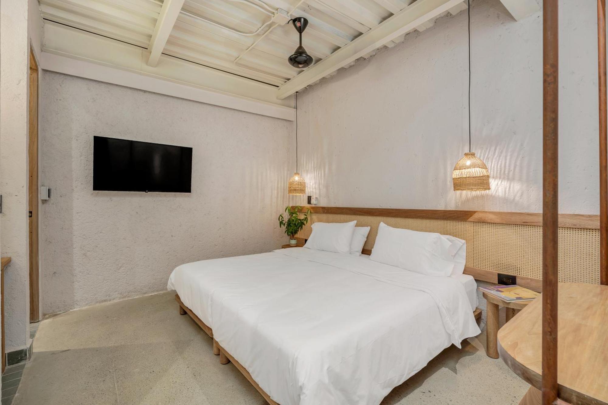 Botanica Casa Hotel Manila By Housy Host Medellin Luaran gambar