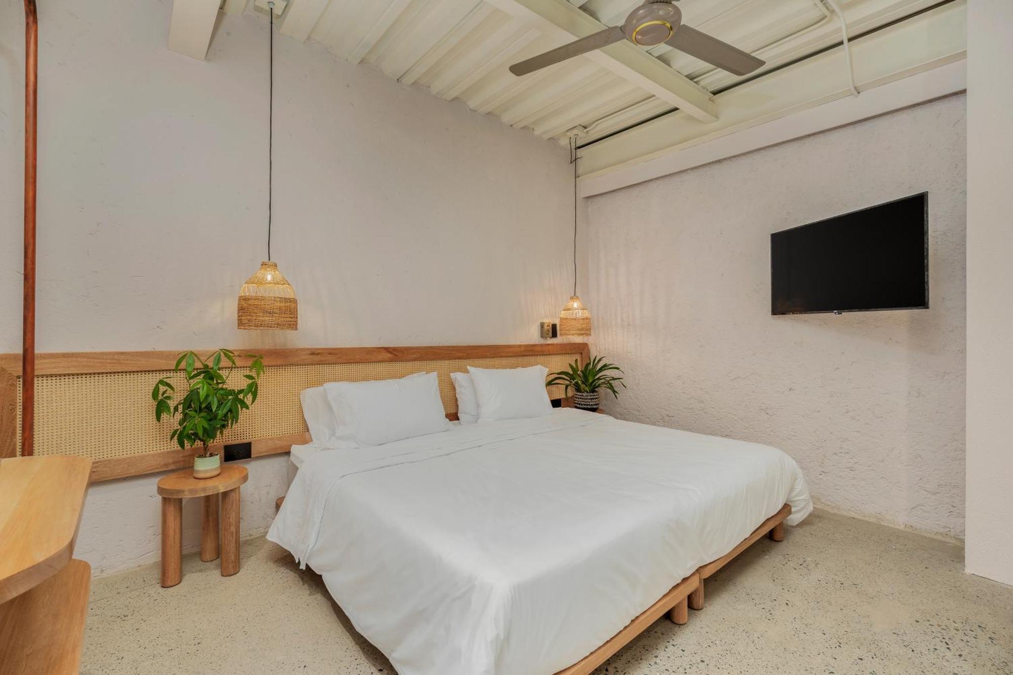 Botanica Casa Hotel Manila By Housy Host Medellin Luaran gambar